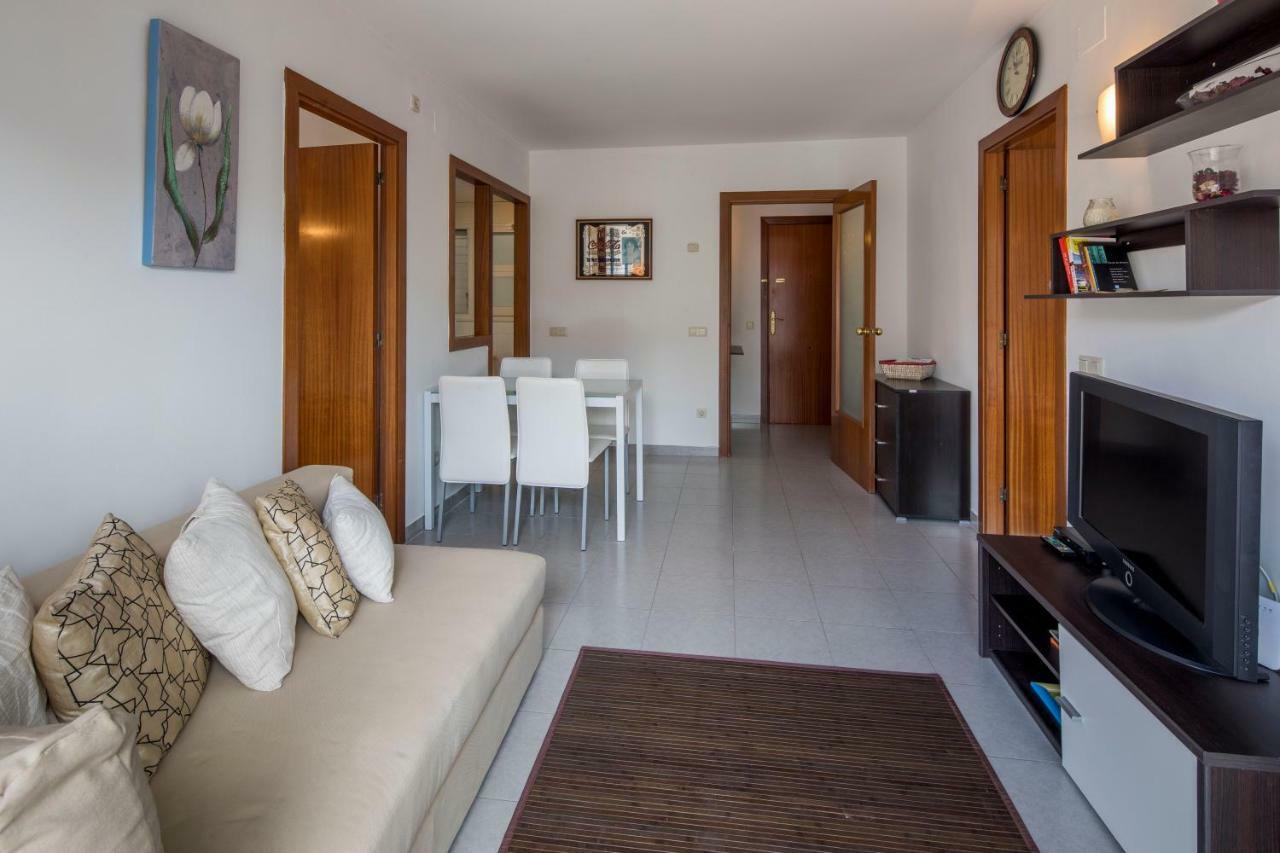 Apartamento Castell de Perelada Appartamento Girona Esterno foto